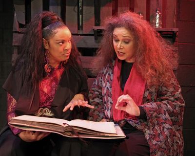 Toni Seawright & Lonette McKee  Photo