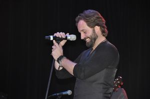 Alfie Boe Photo