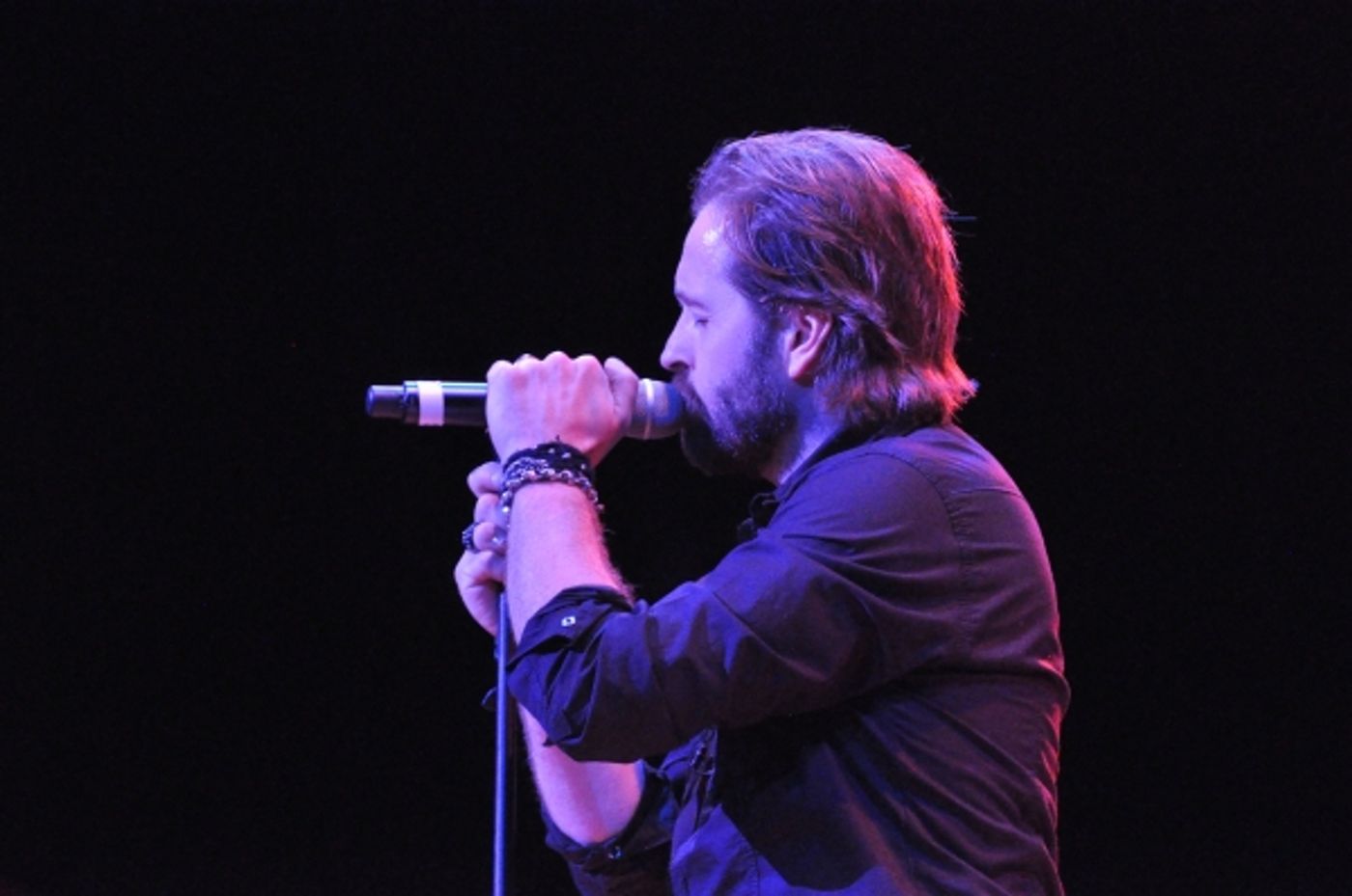 Photo Coverage: Alfie Boe Plays NYC's Town Hall!  Image