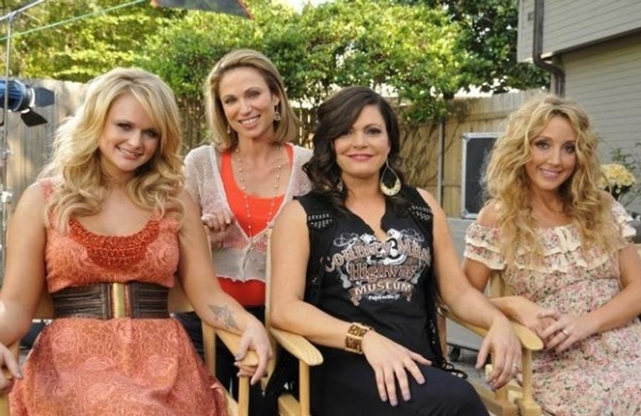Photo Flash: First Look - ALL ACCESS NASHVILLE WITH KATIE COURIC on ABC, Airing 10/26 Image