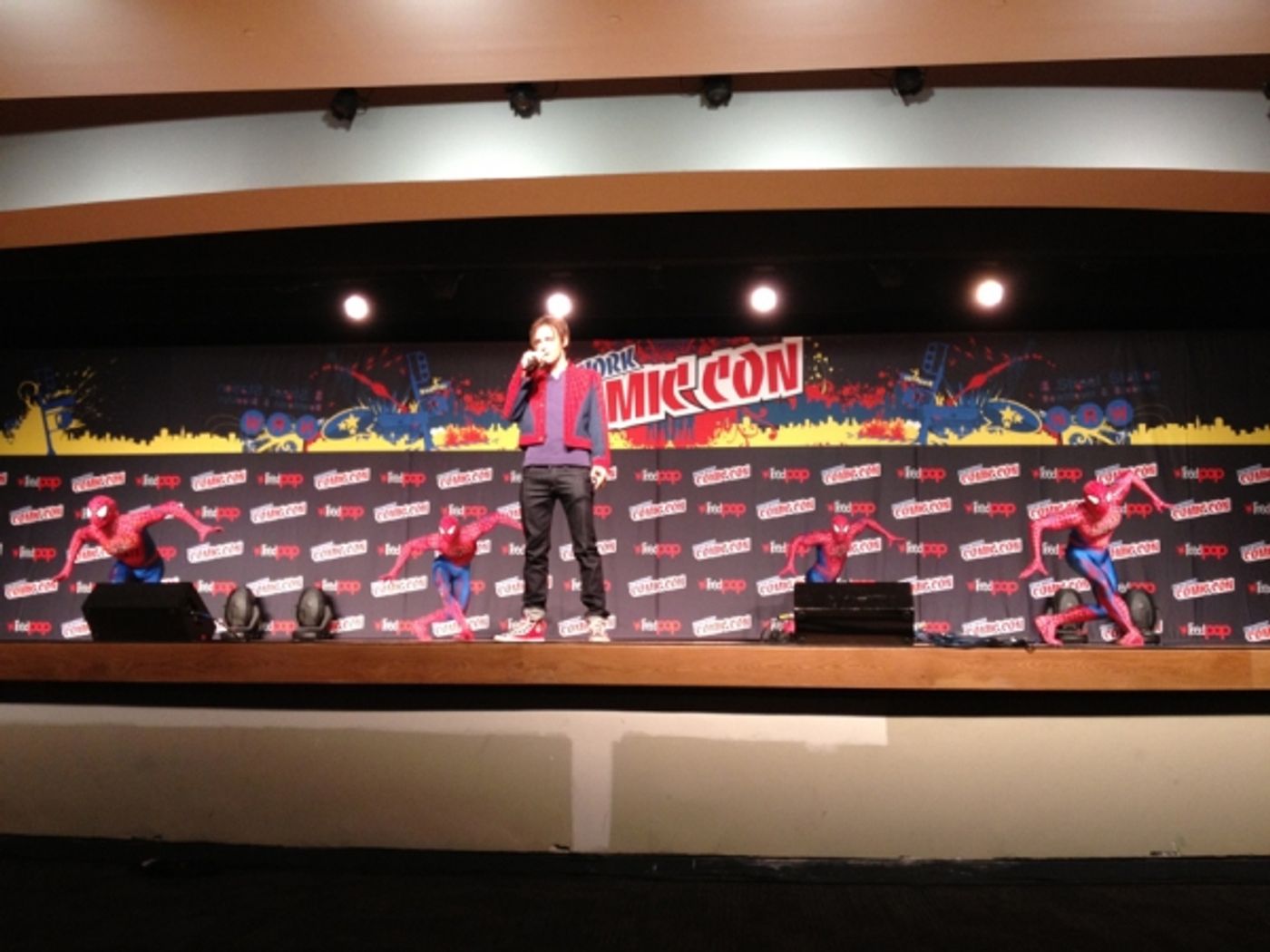 Photo Flash: SPIDER-MAN Cast Visits NYC Comic Con Photo Flash: SPIDER-MAN Cast Visits NYC Comic Con Image