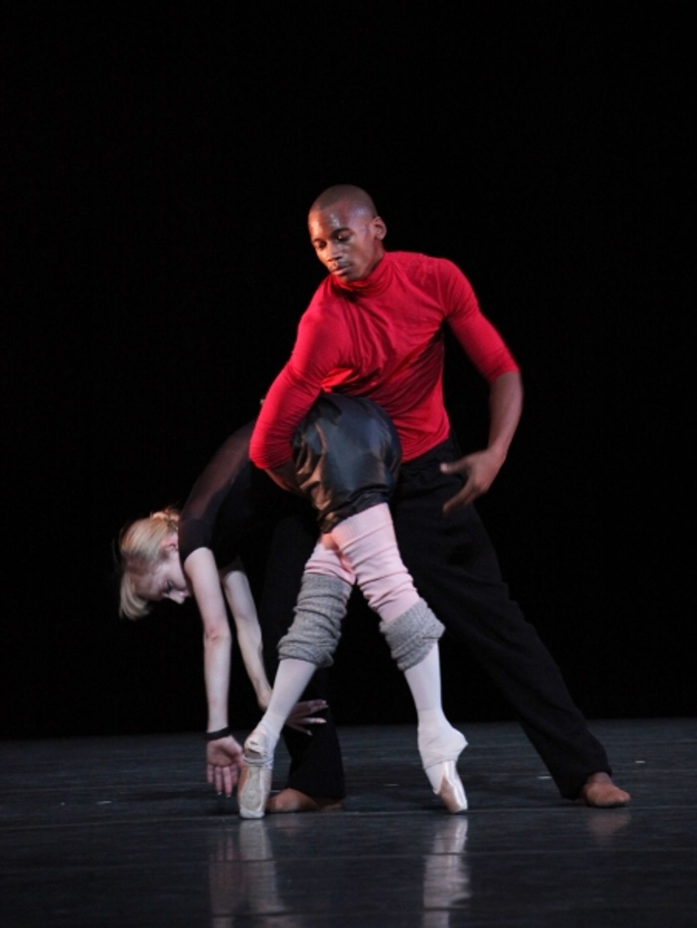 Photo Coverage: Royal Ballet's Sarah Lamb & Erik Underwood Perform LIMEN PAS DE DEUX Photo Coverage: Royal Ballet's Sarah Lamb & Erik Underwood Perform LIMEN PAS DE DEUX Image