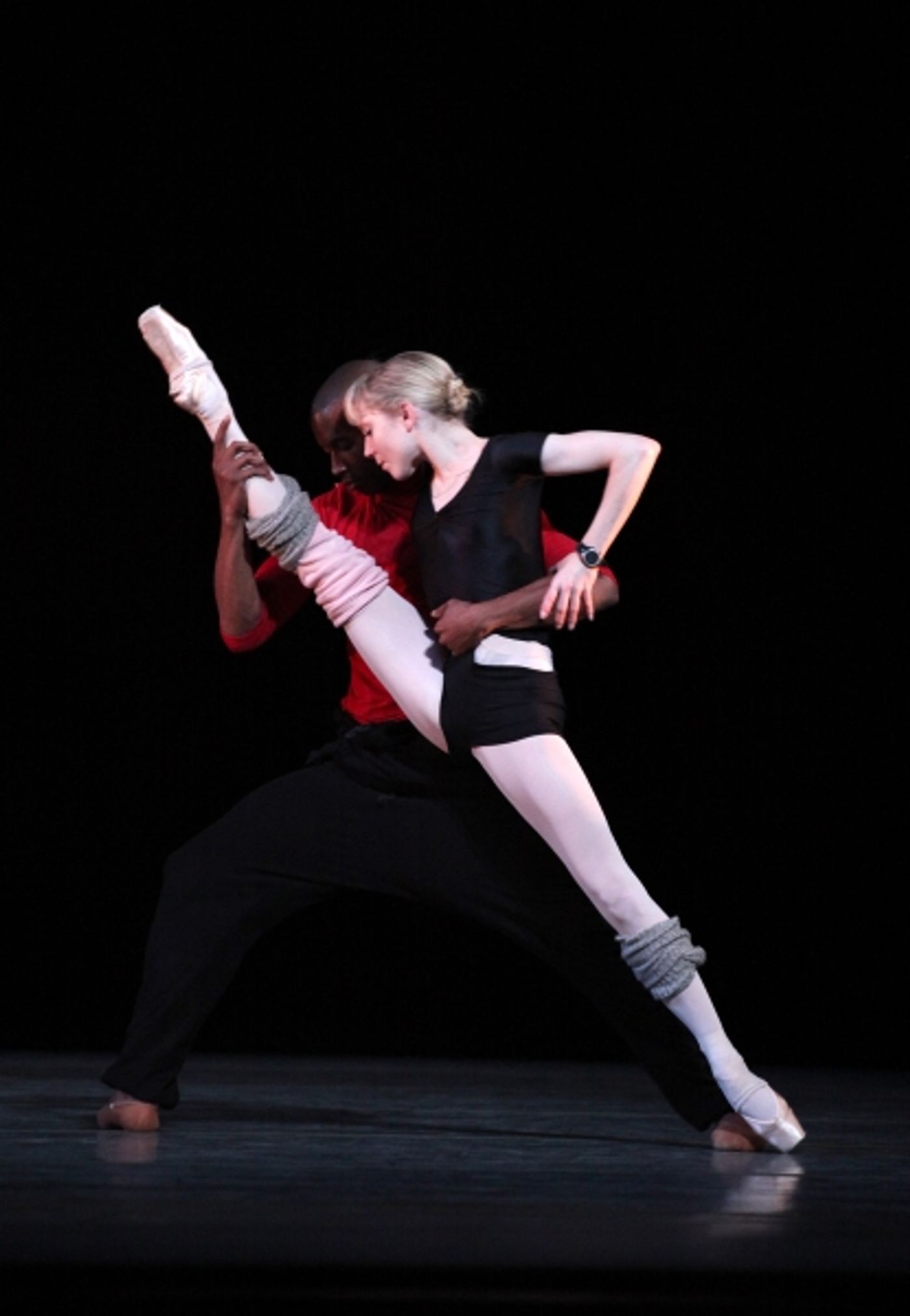 Photo Coverage: Royal Ballet's Sarah Lamb & Erik Underwood Perform LIMEN PAS DE DEUX Photo Coverage: Royal Ballet's Sarah Lamb & Erik Underwood Perform LIMEN PAS DE DEUX Image