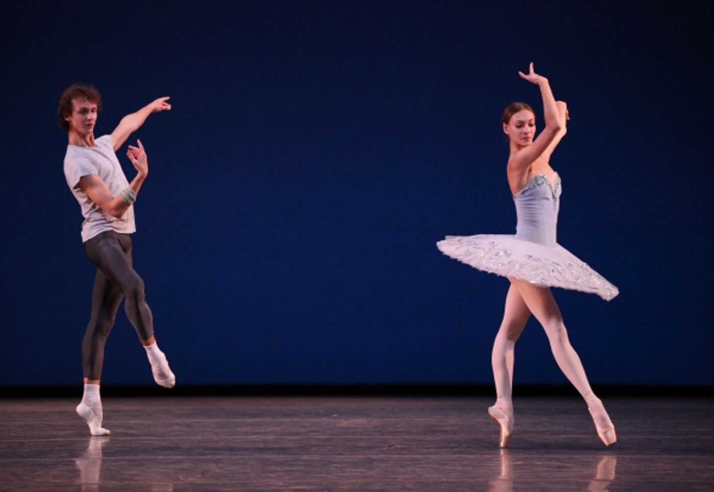 Photo Coverage: Bolshoi Ballet's Olga Smirnova & Semyon Chudin Perform 'Grand Pas Classique'  Image