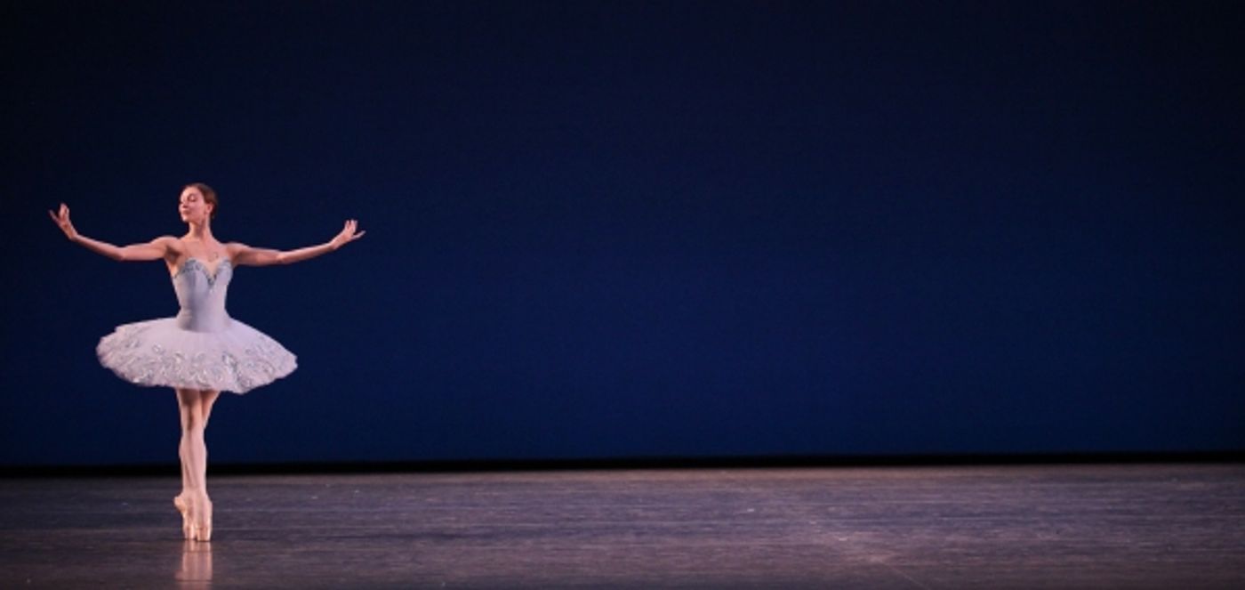 Photo Coverage: Bolshoi Ballet's Olga Smirnova & Semyon Chudin Perform 'Grand Pas Classique'  Image