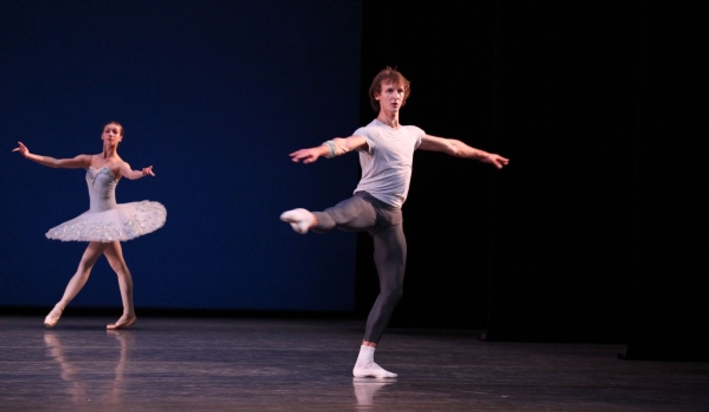 Photo Coverage: Bolshoi Ballet's Olga Smirnova & Semyon Chudin Perform 'Grand Pas Classique'  Image