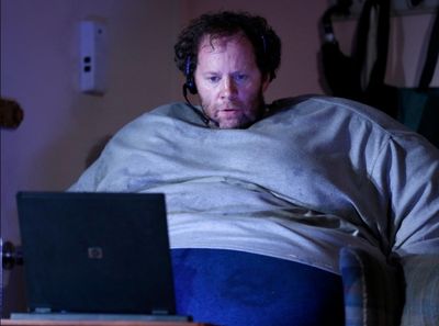 Shuler Hensley as Charlie Photo