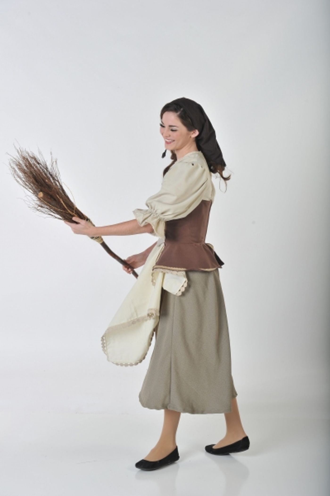 Photo Flash: Meet the Cast of CINDERELLA at Sierra Rep  Image