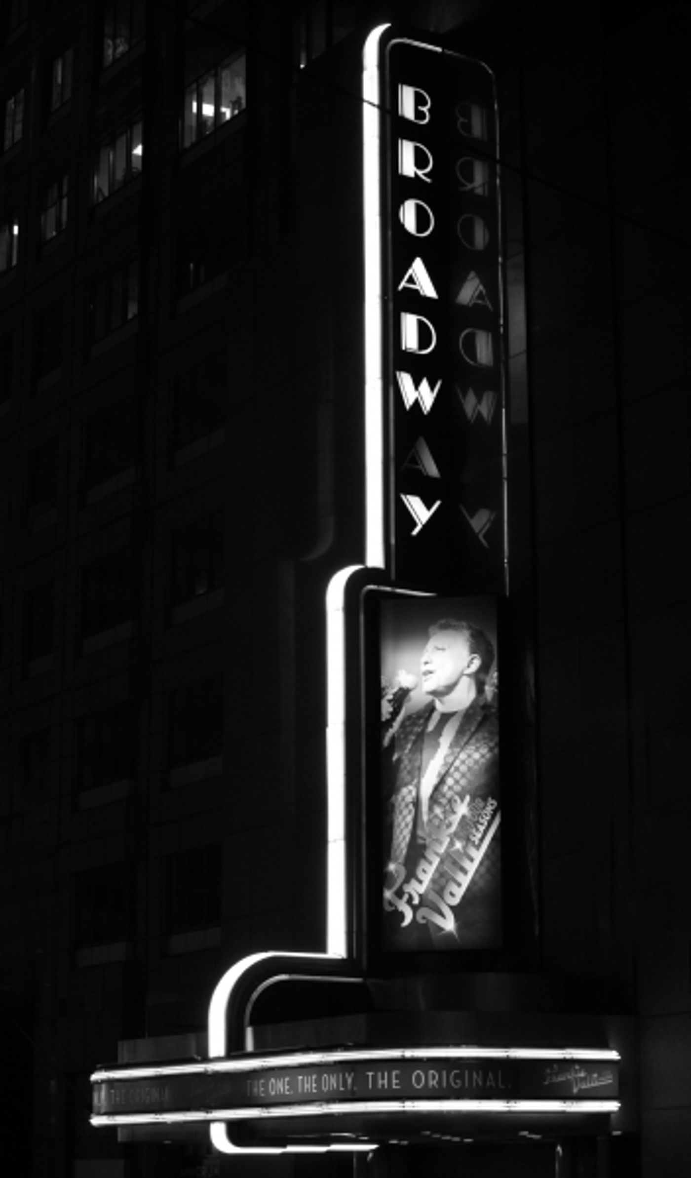 Photo Coverage: FRANKIE VALLI AND THE FOUR SEASONS Opens on Broadway - Curtain Call!  Image