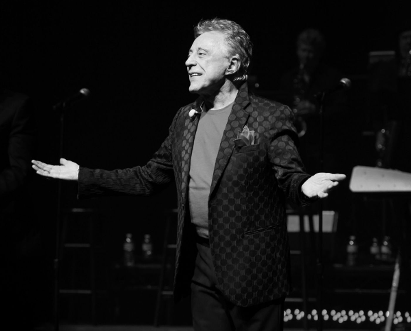 Photo Coverage: FRANKIE VALLI AND THE FOUR SEASONS Opens on Broadway - Curtain Call!  Image