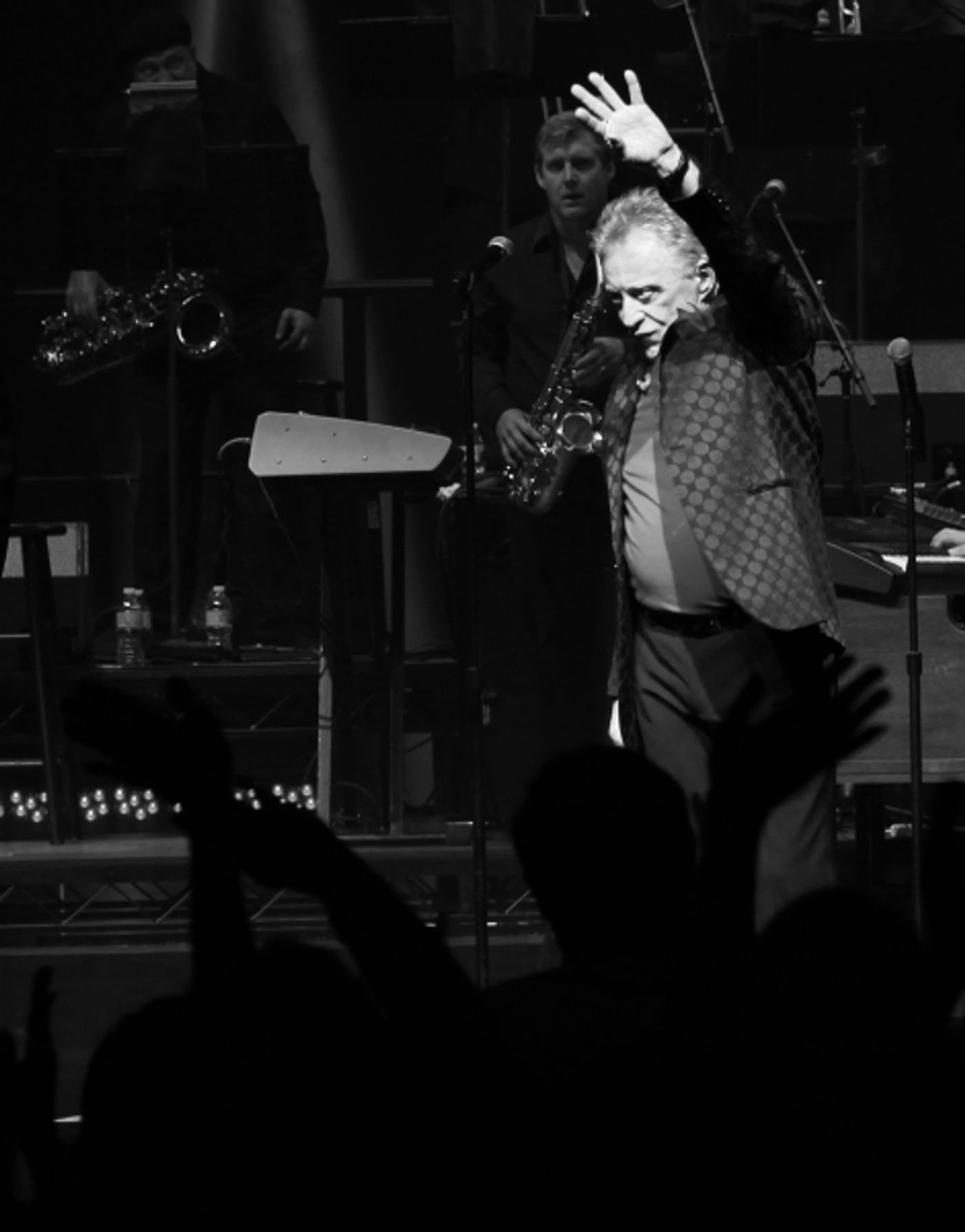 Photo Coverage: FRANKIE VALLI AND THE FOUR SEASONS Opens on Broadway - Curtain Call!  Image