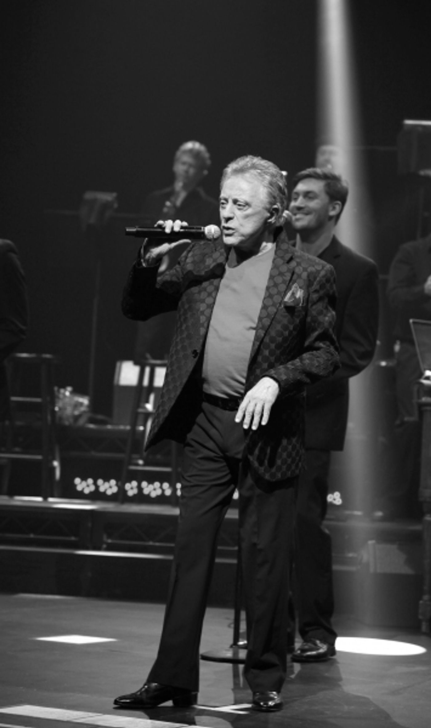 Photo Coverage: FRANKIE VALLI AND THE FOUR SEASONS Opens on Broadway - Curtain Call!  Image