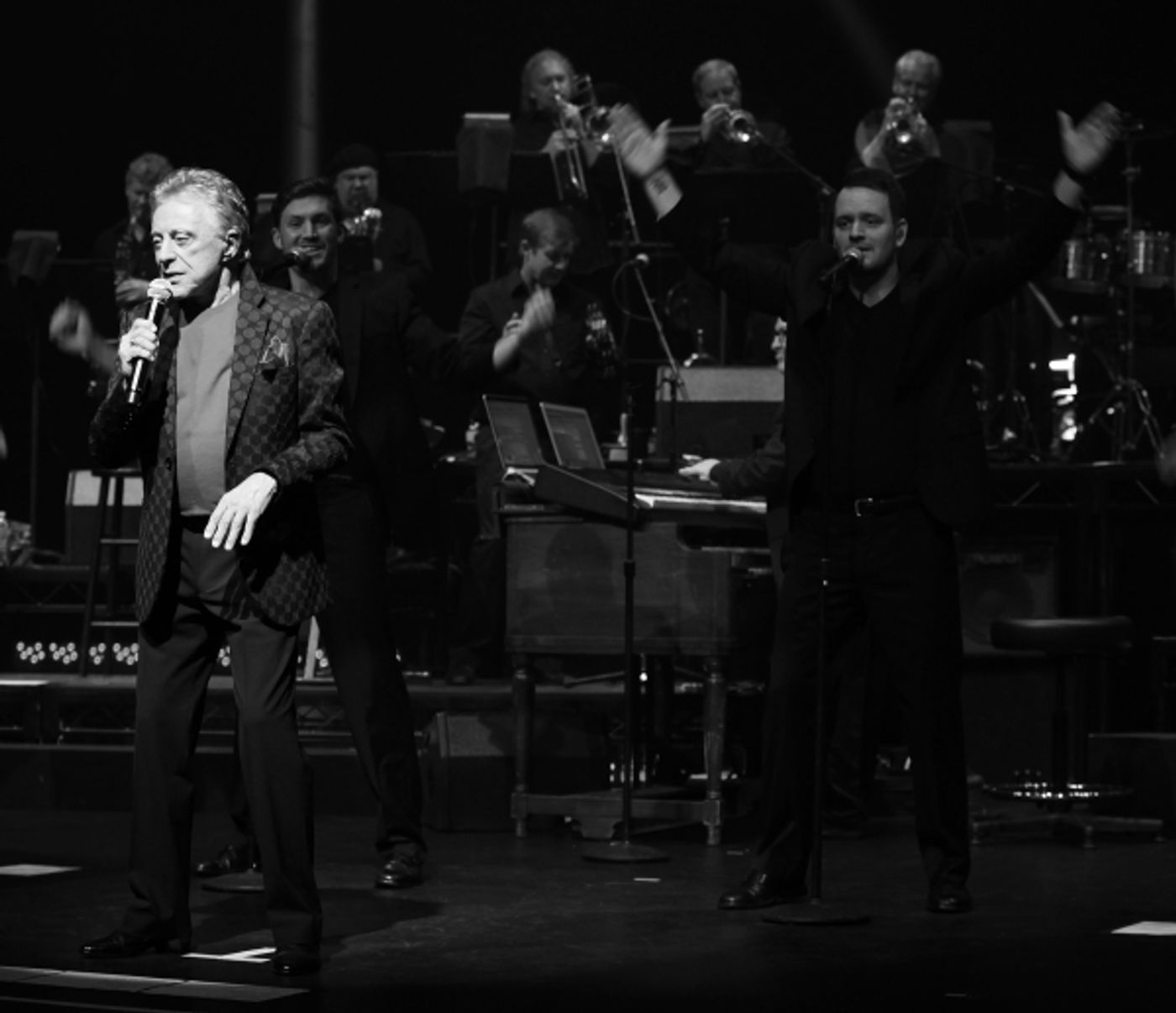 Photo Coverage: FRANKIE VALLI AND THE FOUR SEASONS Opens on Broadway - Curtain Call!  Image