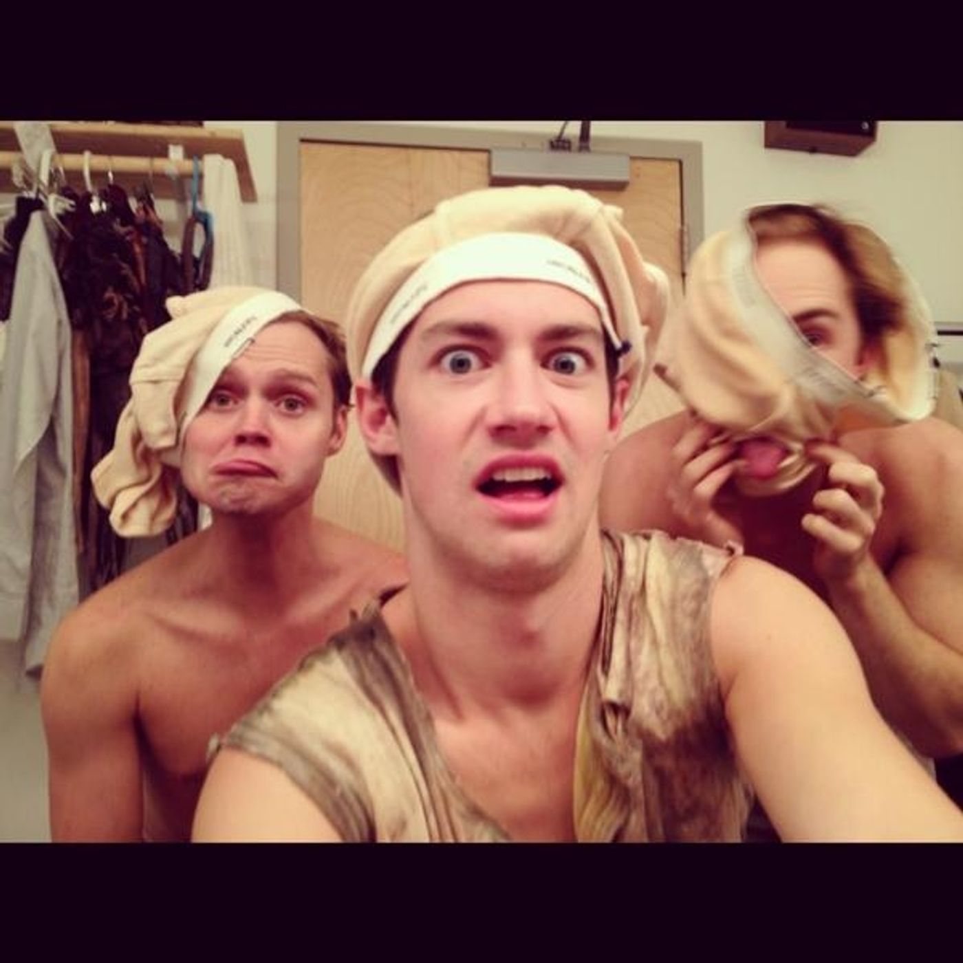 Photo Flash: Saturday Intermission Pics, Oct 20 - Part 2 - EVITA 'SkeleTONES', BOOK OF MORMON Playdates & More!  Image