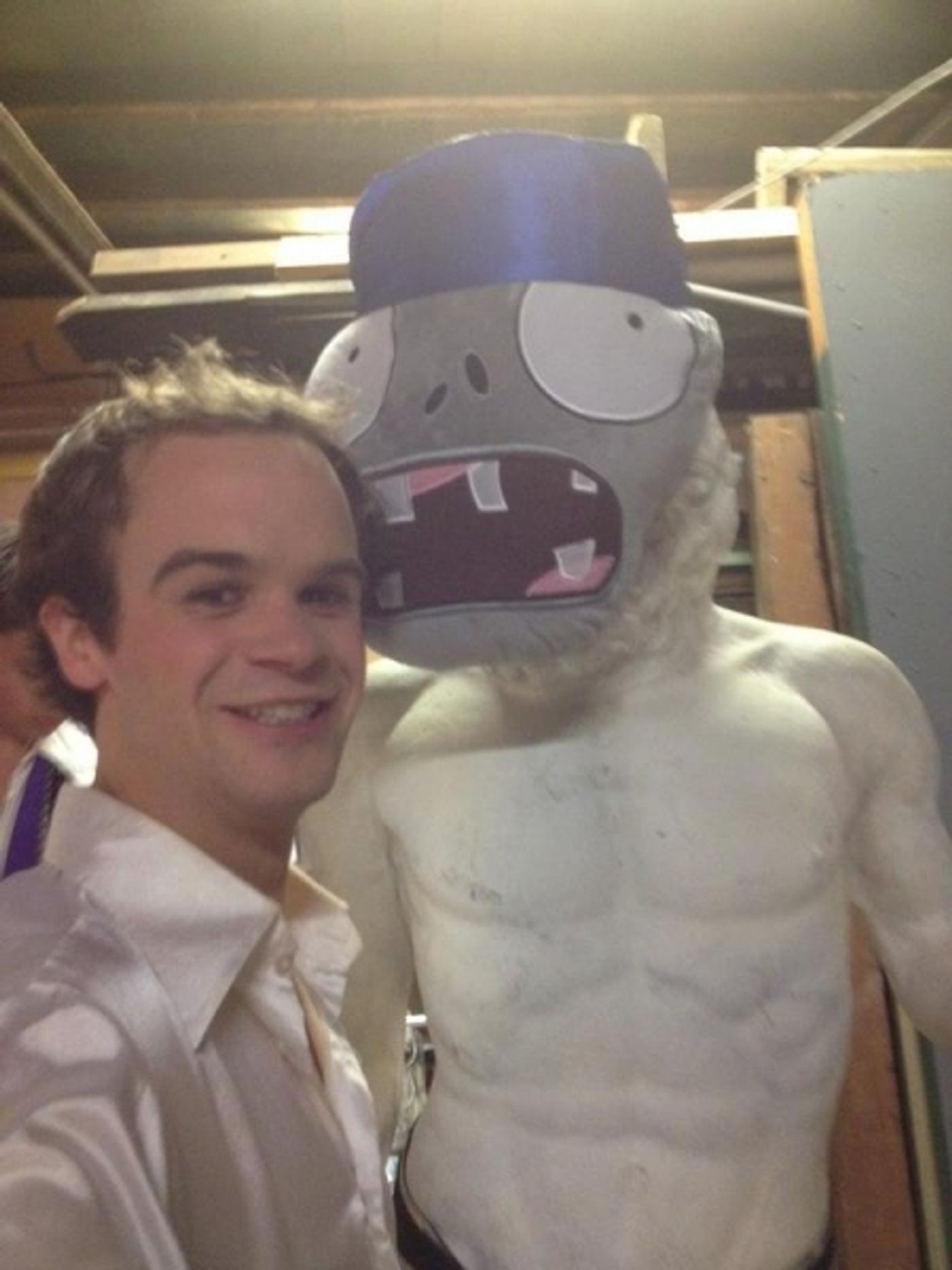 Photo Flash: Saturday Intermission Pics, Oct 20 - Part 2 - EVITA 'SkeleTONES', BOOK OF MORMON Playdates & More!  Image