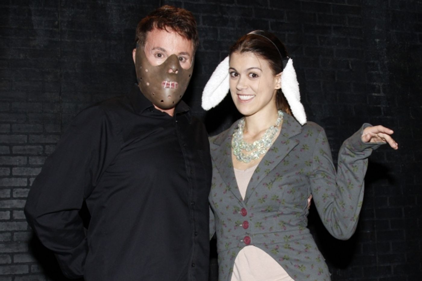 Photo Flash: PRETTY LITTLE LIARS' Lindsey Shaw Visits SILENCE! THE MUSICAL Photo Flash: PRETTY LITTLE LIARS' Lindsey Shaw Visits SILENCE! THE MUSICAL Image