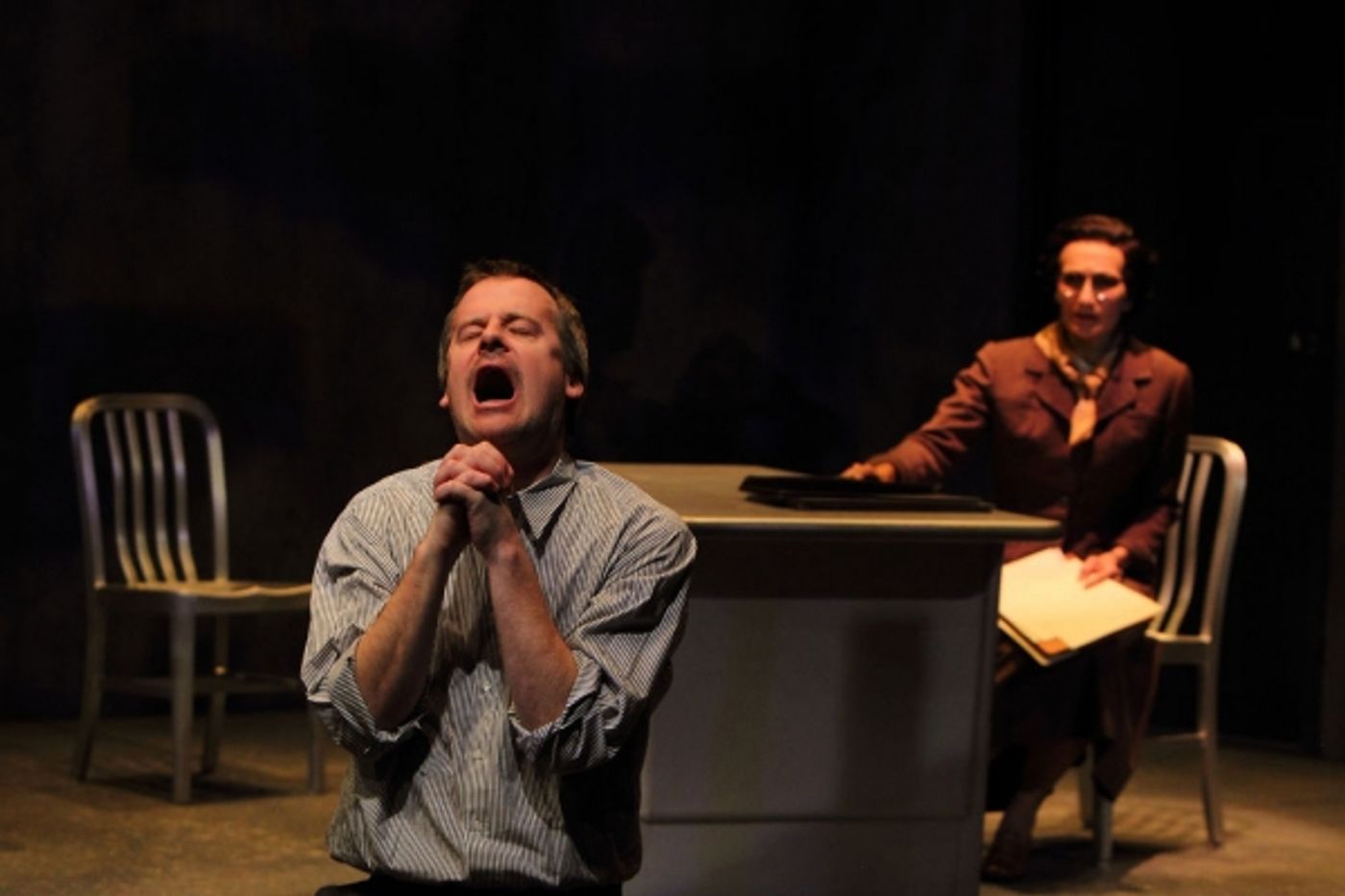 Photo Flash: Sneak Peek at Bradford Cover and Dee Pelletier in UNDER A RED MOON  Image