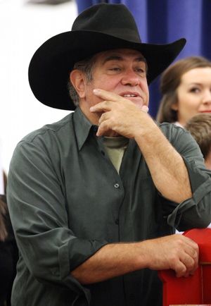 Dan Lauria Photo