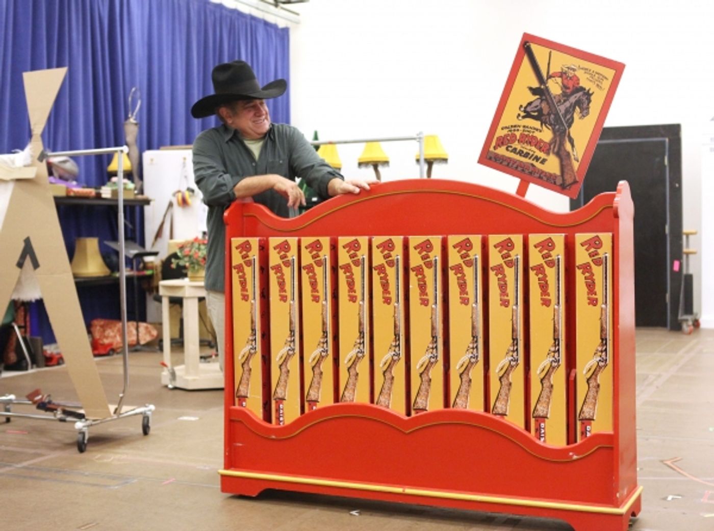 Photo Coverage: A CHRISTMAS STORY Cast Gives Press Preview!  Image