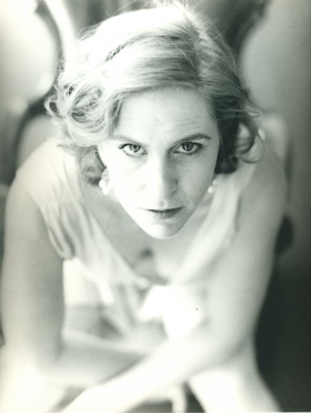 Photo Flash: Sneak Peek at Kittson O'Neill in Gas & Electric's BEHIND THE EYE  Image