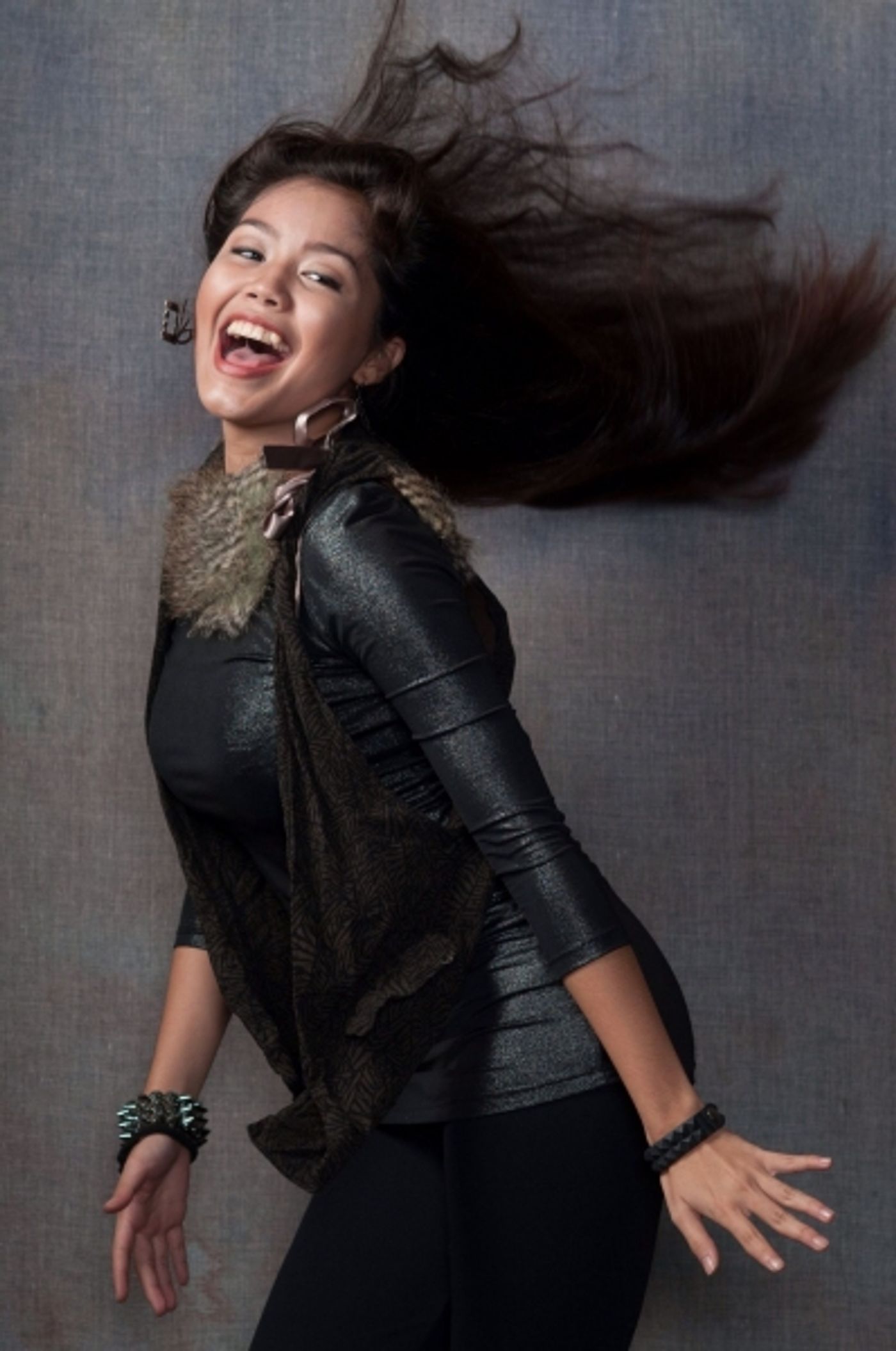 Photo Flash: Meet the Cast of Disney’s CAMP ROCK in Manila  Image