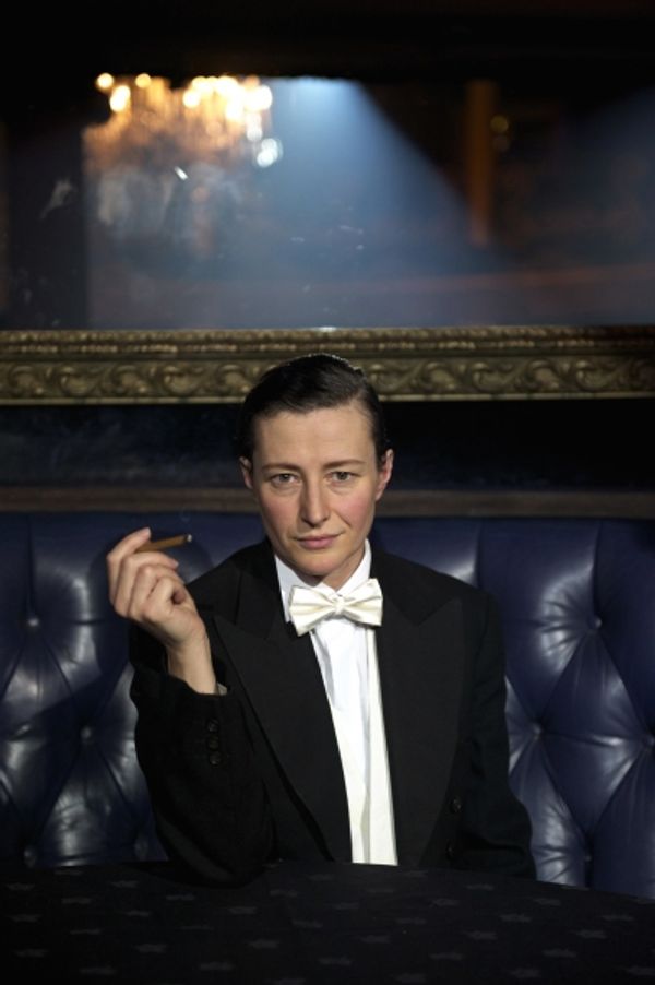 Anna Francolini as Count Victor Grazinski/Victoria Grant in Victor/Victoria, opening  Photo