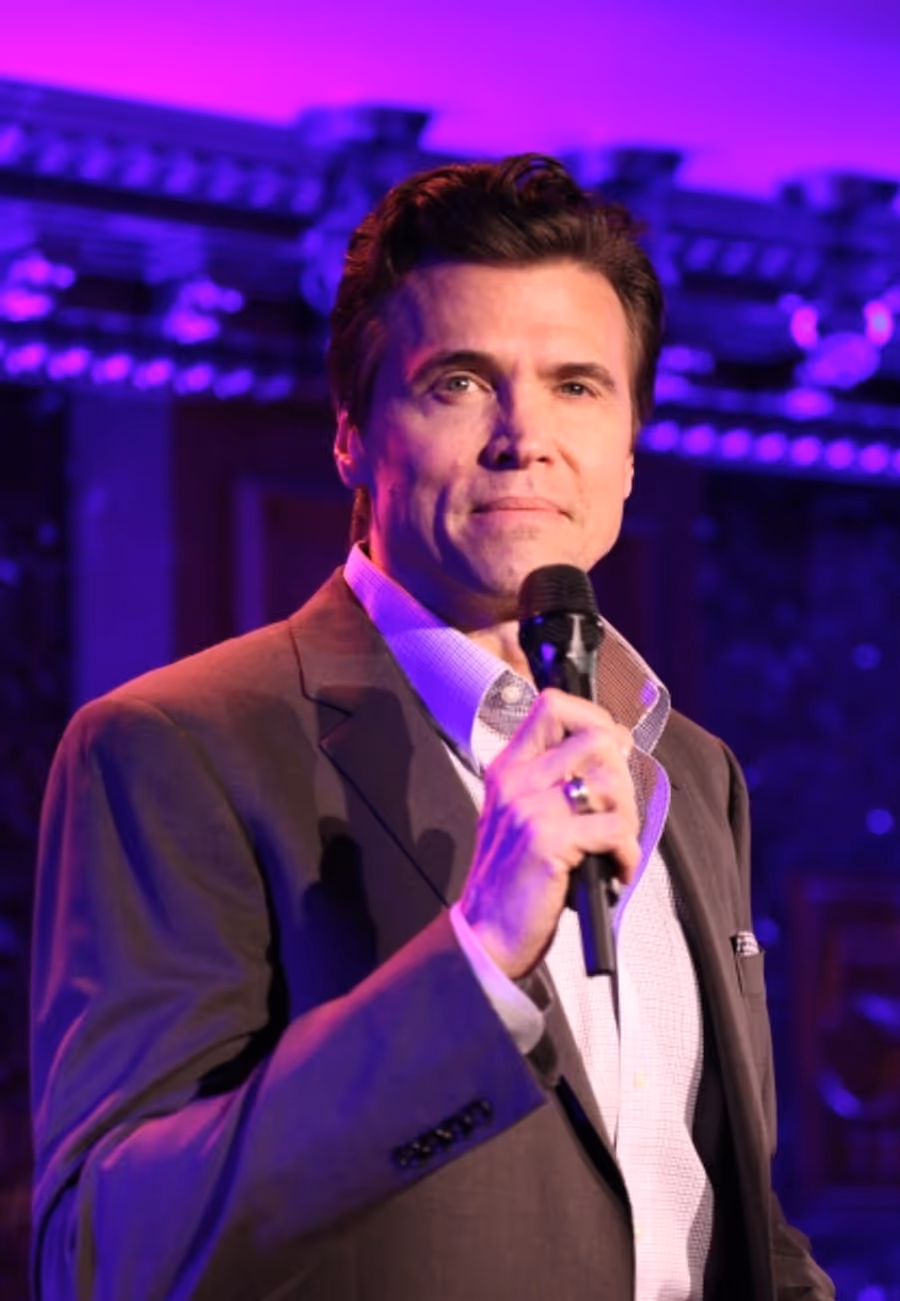 Photo Coverage: Brent Barrett Previews 54 Below Show Image