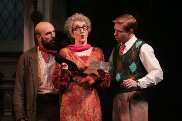 Photo Flash: First Look at Liz Pearce, Khris Lewin, Ed Dixon and More in Goodspeed's SOMETHING'S AFOOT  Image