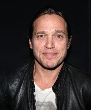 Rob Campbell
@ BroadwayWorld Rob Campbell
Photo