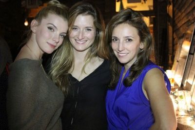 Betty Gilpin, Grace Gummer and Adrienne Campbell-Holt Photo