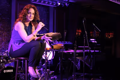Melissa Errico Photo