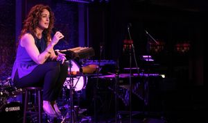 Melissa Errico  Photo