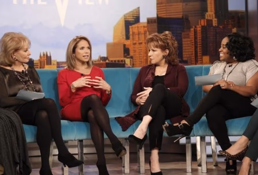Photo Flash: Look Back at Today's Episode of THE VIEW! Image