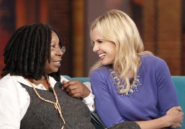 WHOOPI GOLDBERG, ELISABETH HASSELBECK   Photo