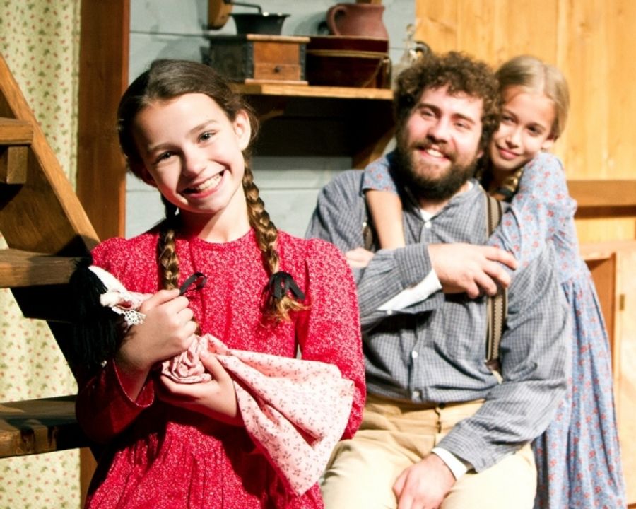 Photo Flash: DM Playhouse Opens LITTLE HOUSE CHRISTMAS AT PLUM CREEK Tonight, 11/9 Image