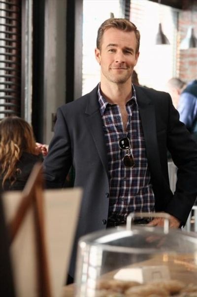 JAMES VAN DER BEEK    Photo