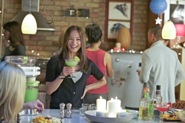 Photo Flash: BEAUTY AND THE BEAST's Episode, 'A Kiss is Just a Kiss,' Airs 11/8  Image