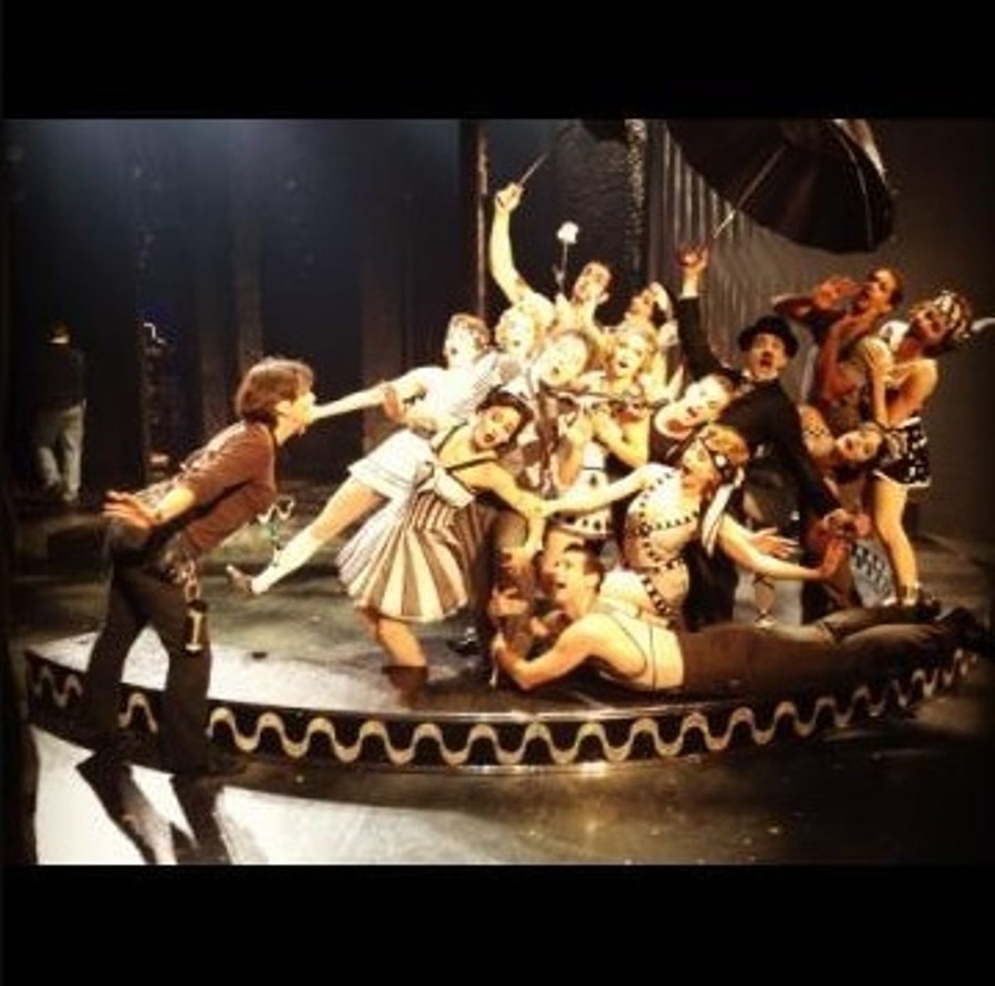 Photo Flash: Saturday Intermission Pics, Oct 27 - EVITA Reveals SIP Contest Winner, ONCE's Theatre Dog and More! Photo Flash: Saturday Intermission Pics, Oct 27 - EVITA Reveals SIP Contest Winner, ONCE's Theatre Dog and More! Image