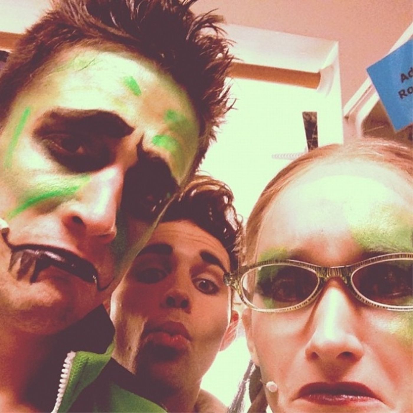 Photo Flash: Saturday Intermission Pics, Oct 27 - EVITA Reveals SIP Contest Winner, ONCE's Theatre Dog and More! Photo Flash: Saturday Intermission Pics, Oct 27 - EVITA Reveals SIP Contest Winner, ONCE's Theatre Dog and More! Image