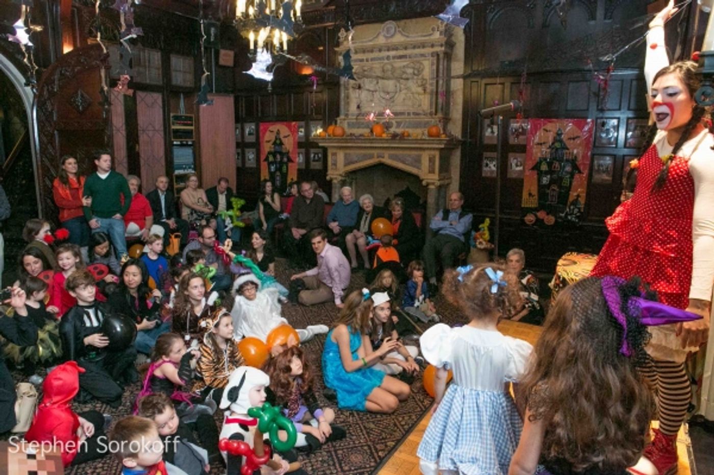 Photo Coverage: Halloween at The Friars Club  Image