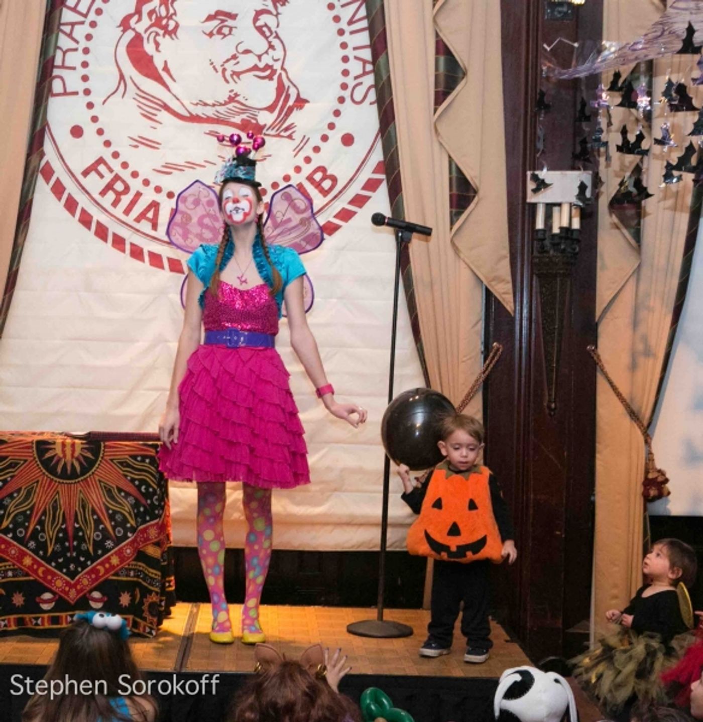Photo Coverage: Halloween at The Friars Club  Image