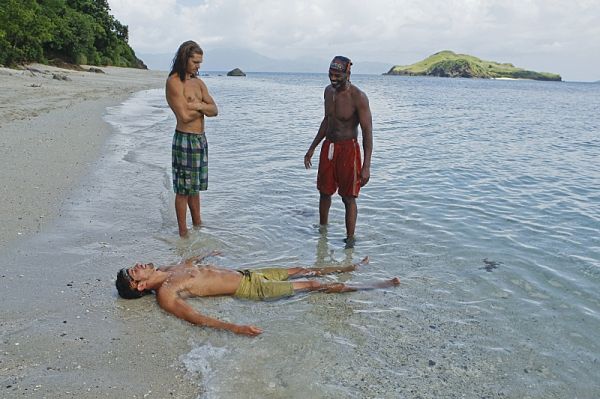 Photo Flash: First Look at Upcoming Episode of SURVIVOR: PHILIPPINES, to Air 10/31 Photo Flash: First Look at Upcoming Episode of SURVIVOR: PHILIPPINES, to Air 10/31 Image