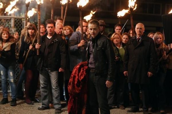 JOSH DALLAS, ALAN DALE   Photo