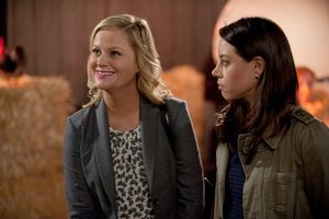 Amy Poehler, Aubrey Plaza @ BroadwayWorld Amy Poehler, Aubrey Plaza Photo