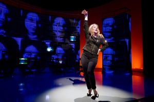 Donna Vivino @ BroadwayWorld Donna Vivino Photo