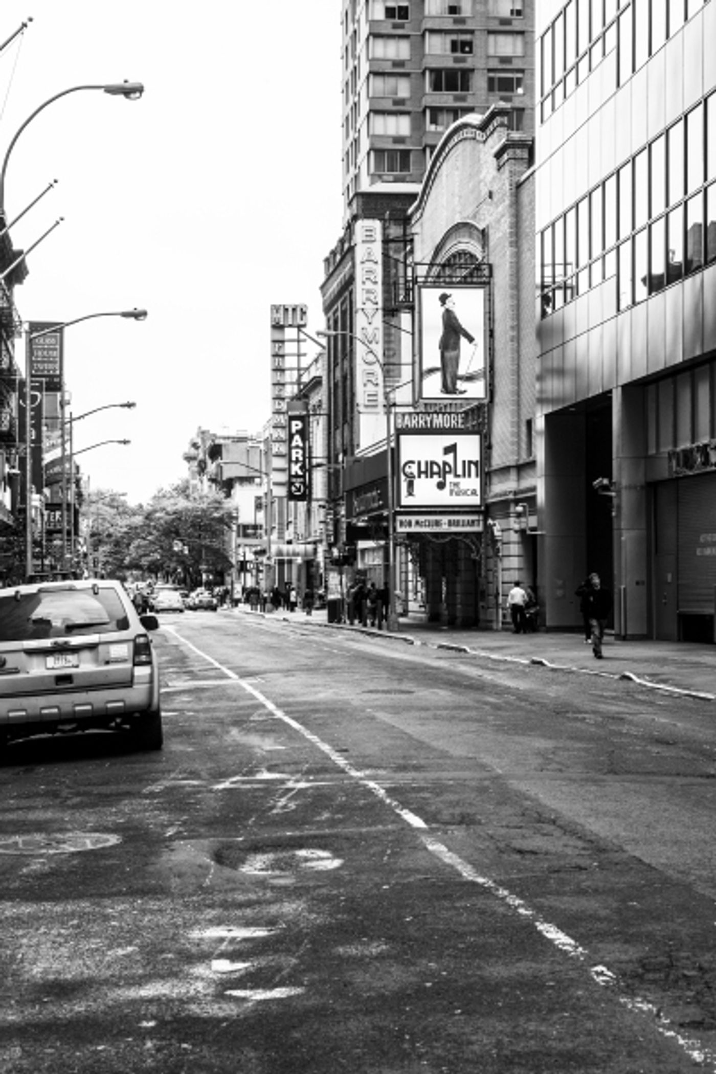 Photo Coverage: Hurricane Sandy's Aftermath- Times Square Left Desolate; Plus the Latest on Cancellations & More Image