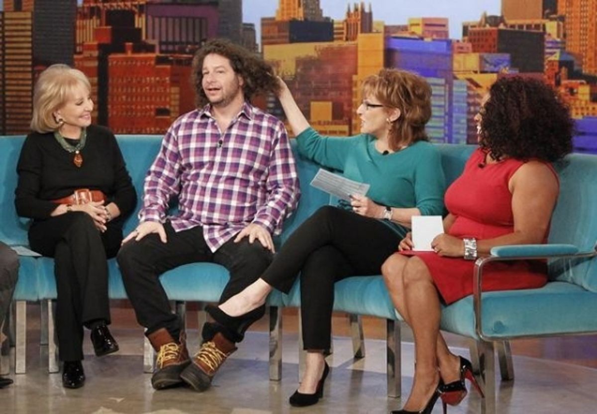 WHOOPI GOLDBERG, BARBARA WALTERS, JEFFREY ROSS, JOY BEHAR, SHERRI SHEPHERD    at 