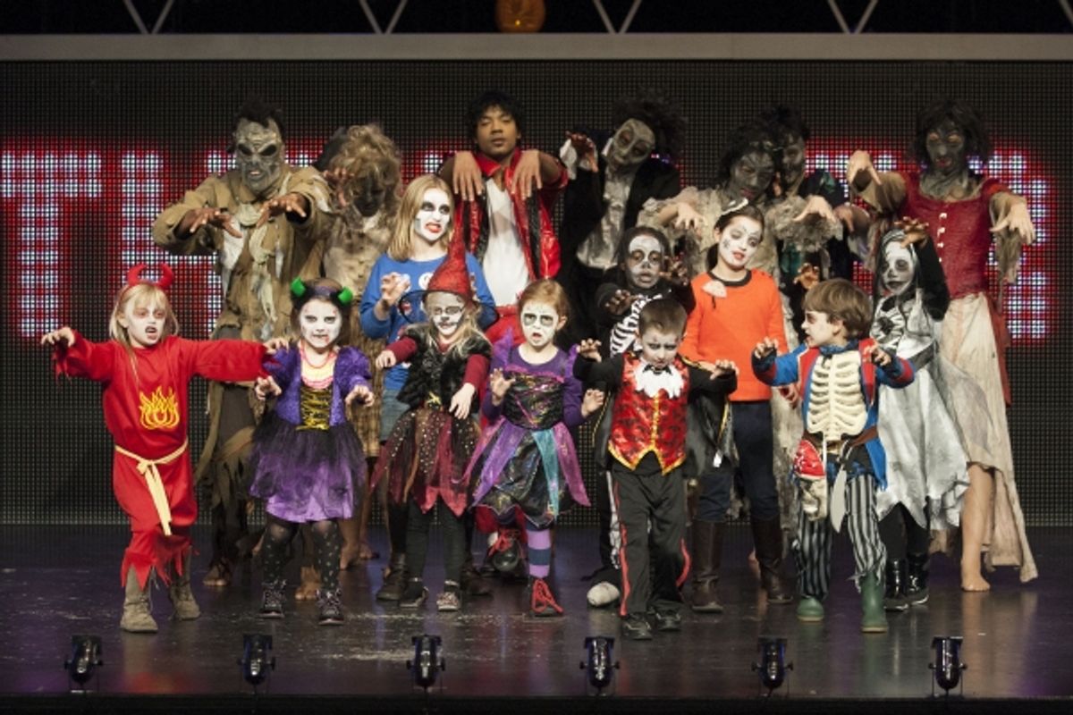THRILLER LIVE! Cast, David Jordan,  and Pupils from Holmleigh Primary School  at 