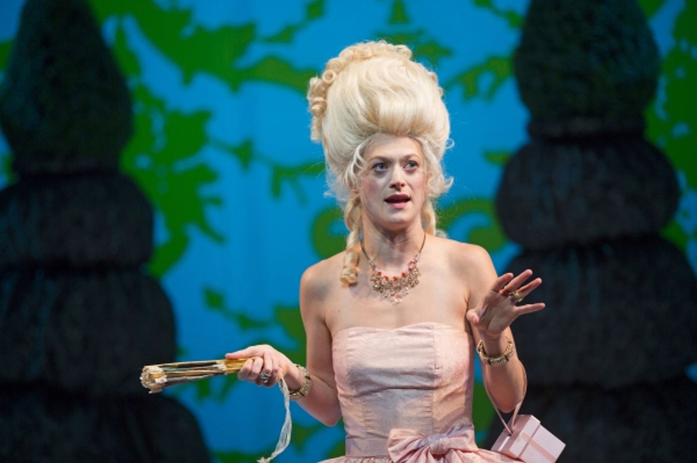 Photo Flash: First Look at Marin Ireland and More in Yale Rep & ART's MARIE ANTOINETTE World Premiere  Image
