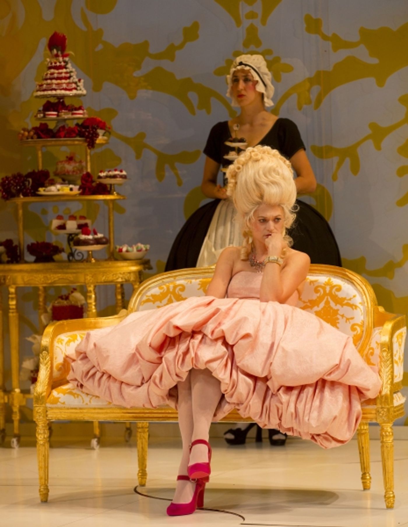 Photo Flash: First Look at Marin Ireland and More in Yale Rep & ART's MARIE ANTOINETTE World Premiere  Image